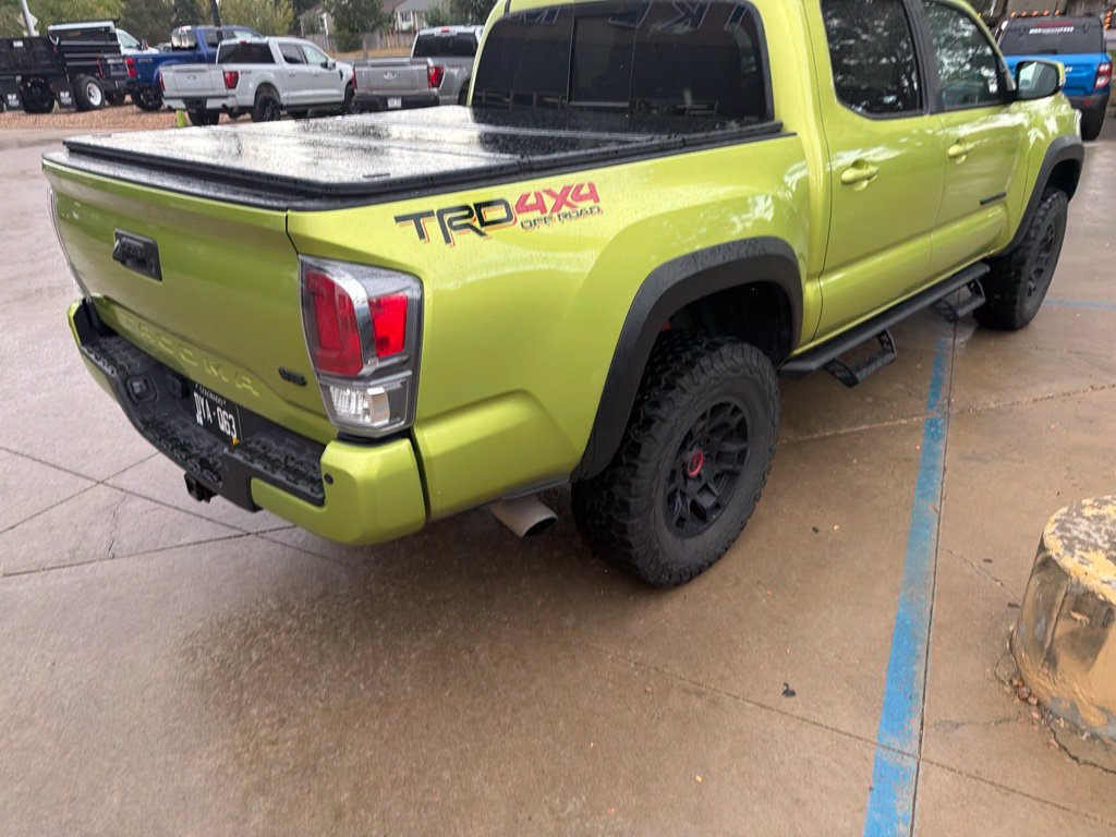 Used 2023 Toyota Tacoma TRD Off-Road w/ TRD Premium Off Road Package AWD/4WD image 5