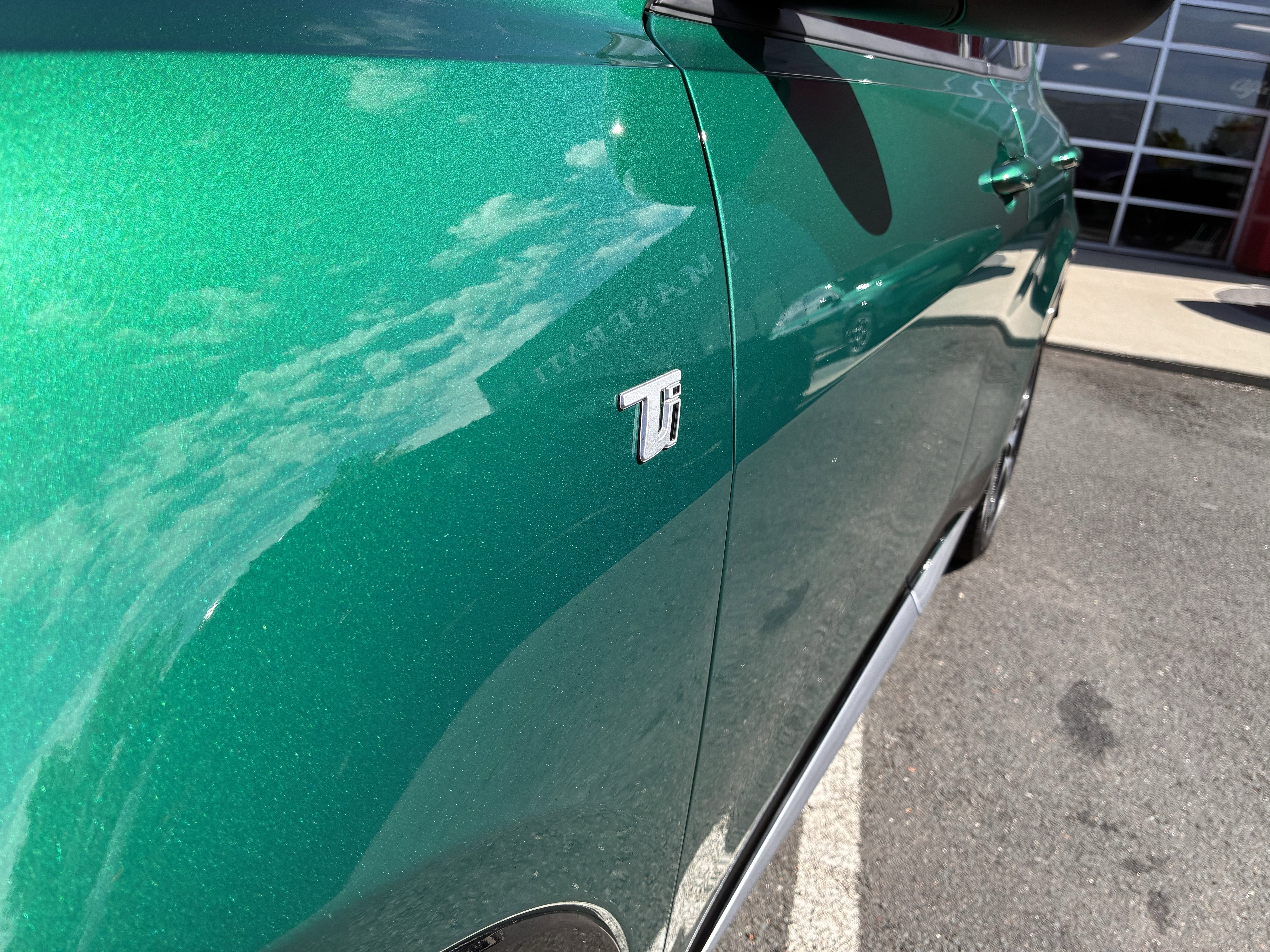 Certified 2024 Alfa Romeo Tonale Ti w/ Premium Interior Package image 12