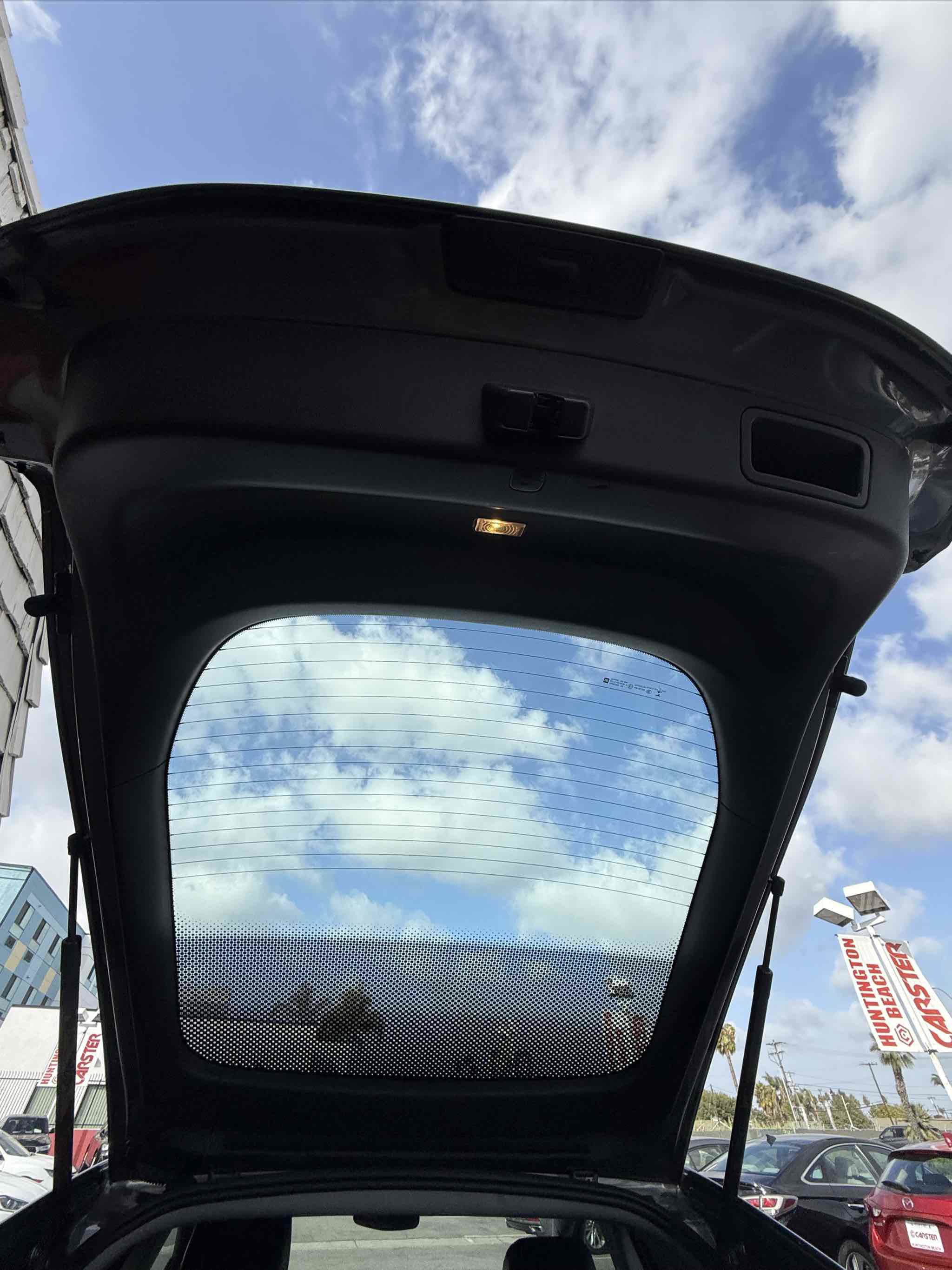 Used 2017 Chevrolet Volt Premier w/ Driver Confidence II Package image 72