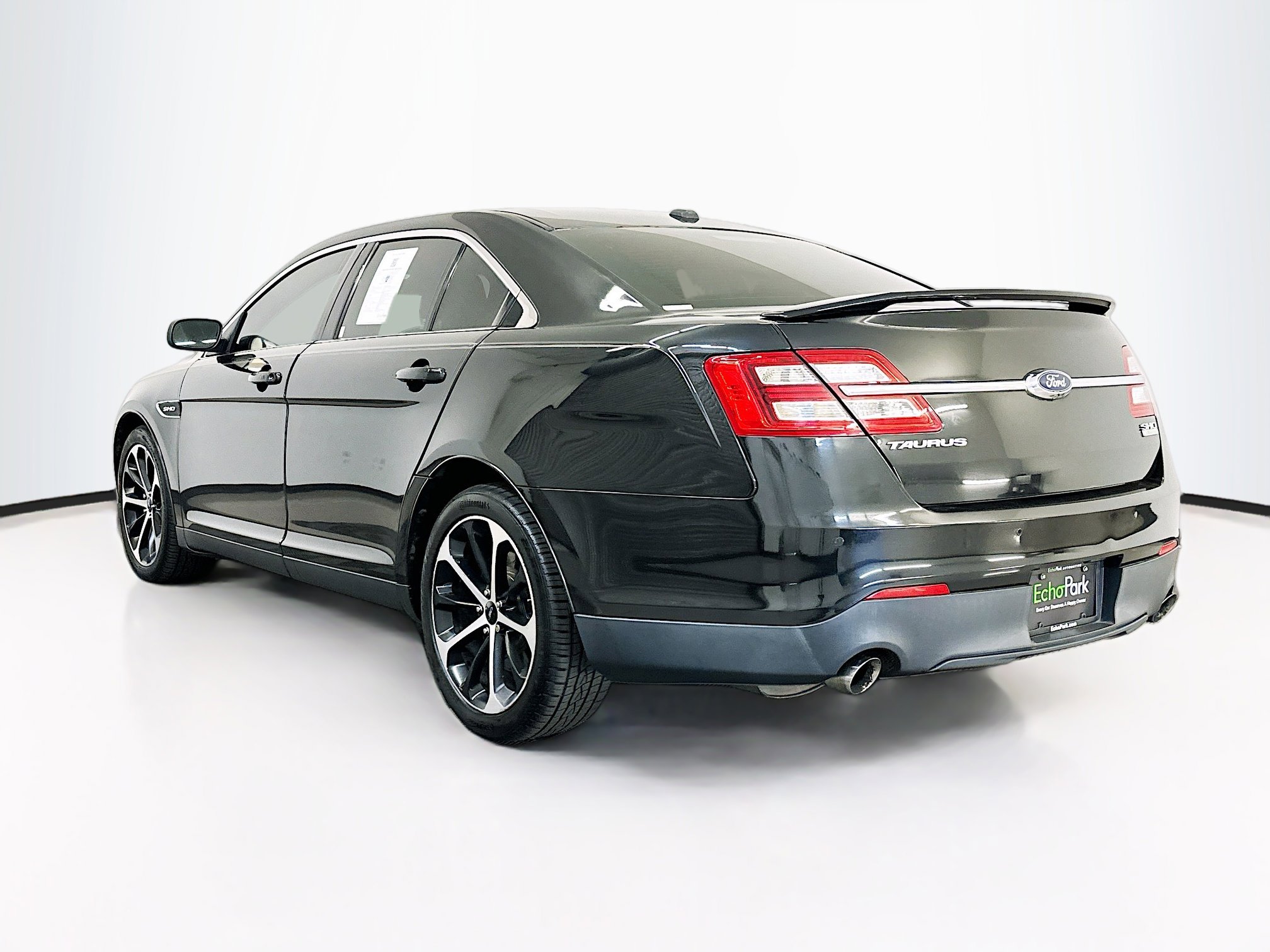 Used 2014 Ford Taurus SHO w/ Equipment Group 401A AWD/4WD image 5