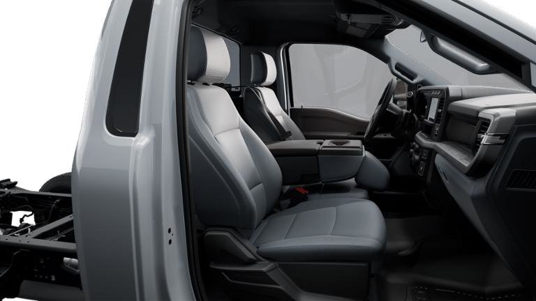 New 2025 Ford F550 4x4 Regular Cab Super Duty image 28