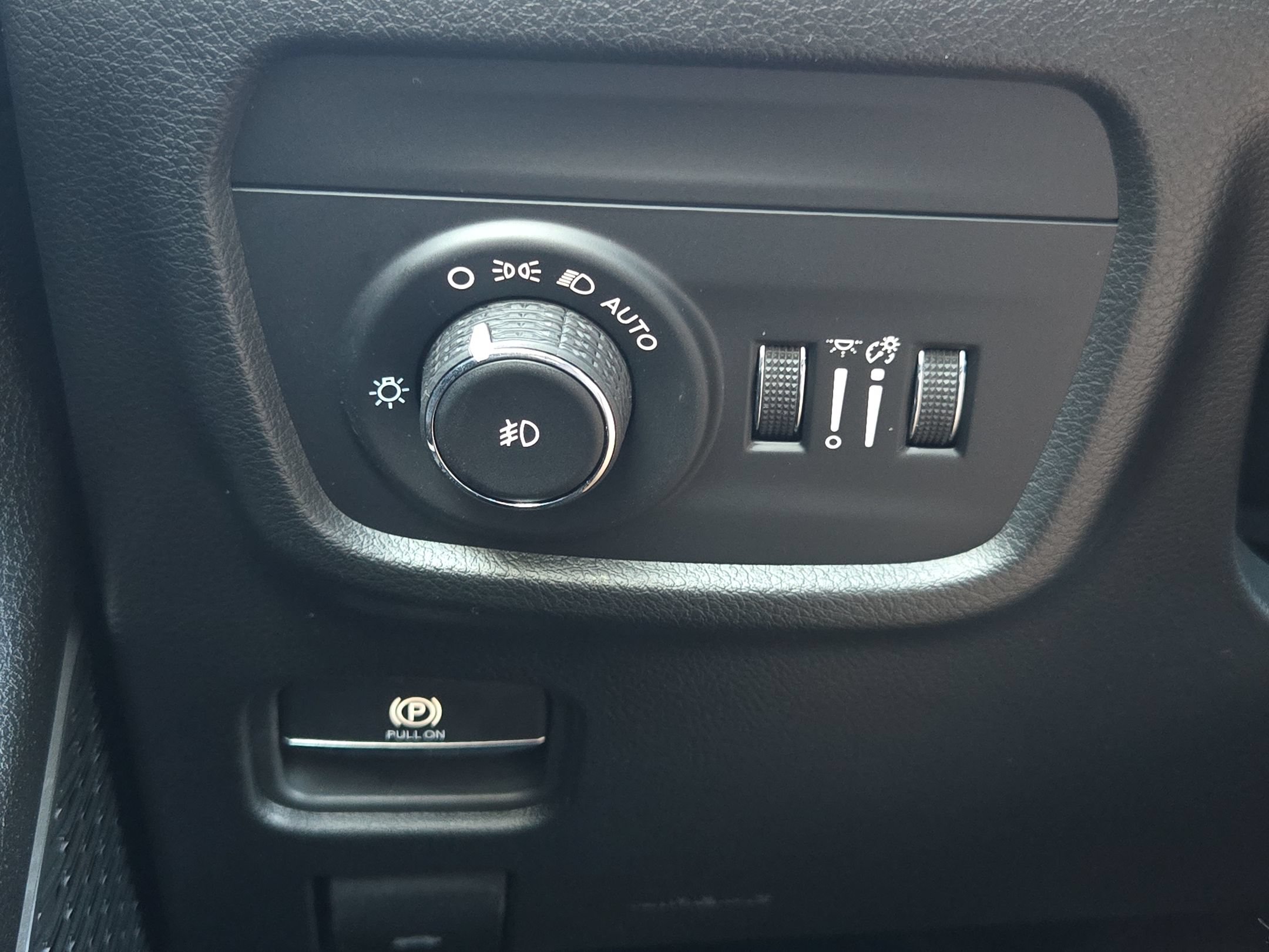 New 2027 Jeep Grand Cherokee Limited AWD/4WD image 21