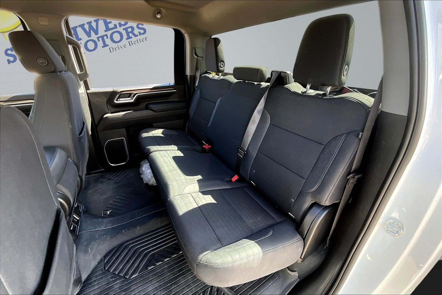 Used 2025 Chevrolet Silverado 2500 LT AWD/4WD image 24