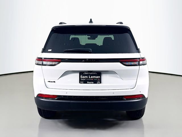 New 2025 Jeep Grand Cherokee Altitude image 6