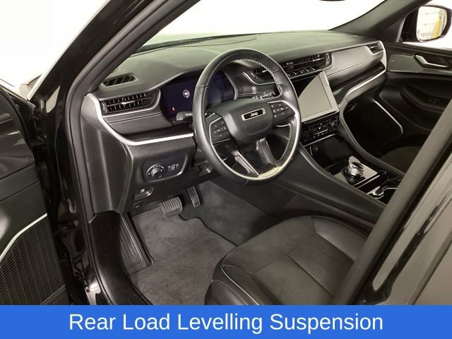 Used 2022 Jeep Grand Cherokee Altitude image 15
