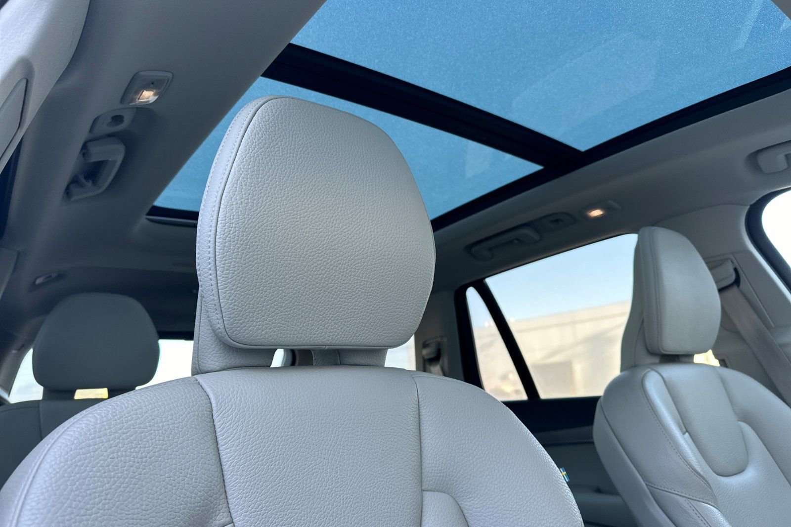 Used 2023 Volvo XC90 T8 Core image 20