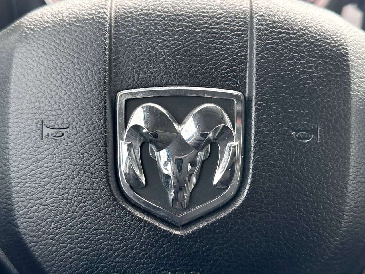 Used 2018 RAM 1500 Express w/ Express Value Package image 27