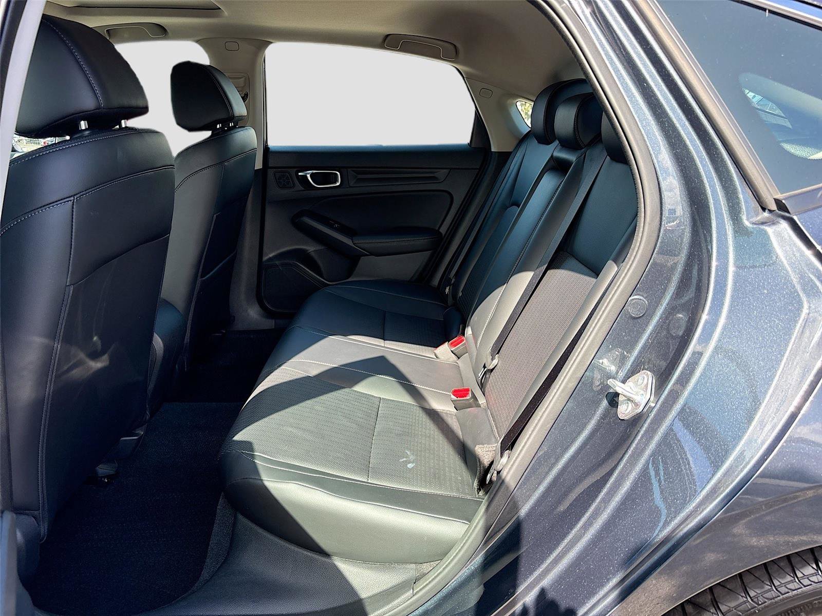 Certified 2022 Honda Civic EX-L image 28