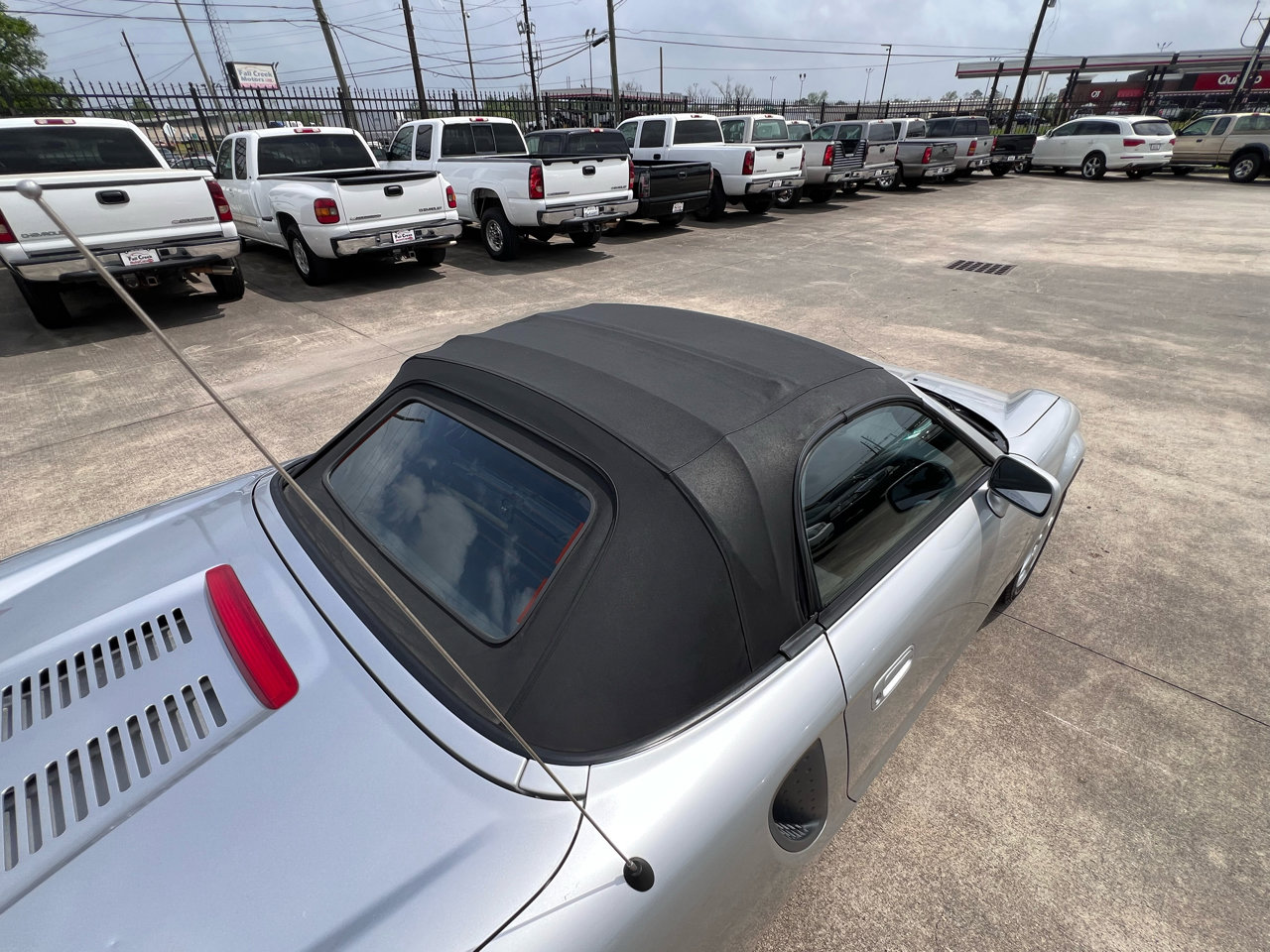 Used 2002 Toyota MR2 image 30