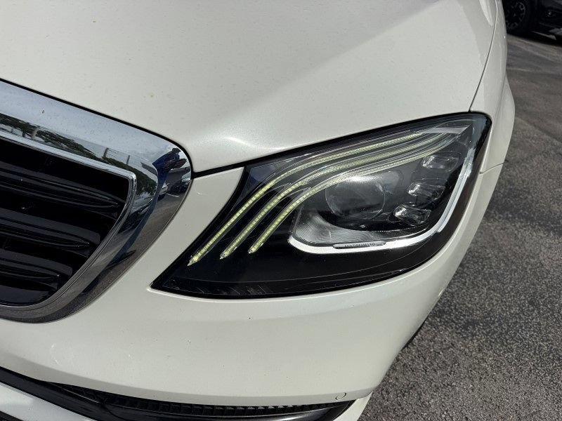 Used 2020 Mercedes-Benz S 560 Sedan image 11