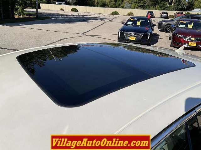 Used 2013 Cadillac XTS Premium AWD/4WD image 16