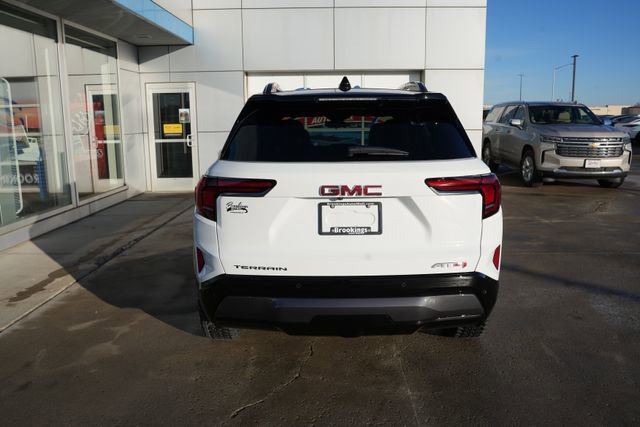 New 2026 GMC Terrain AT4 w/ Convenience Package III image 35