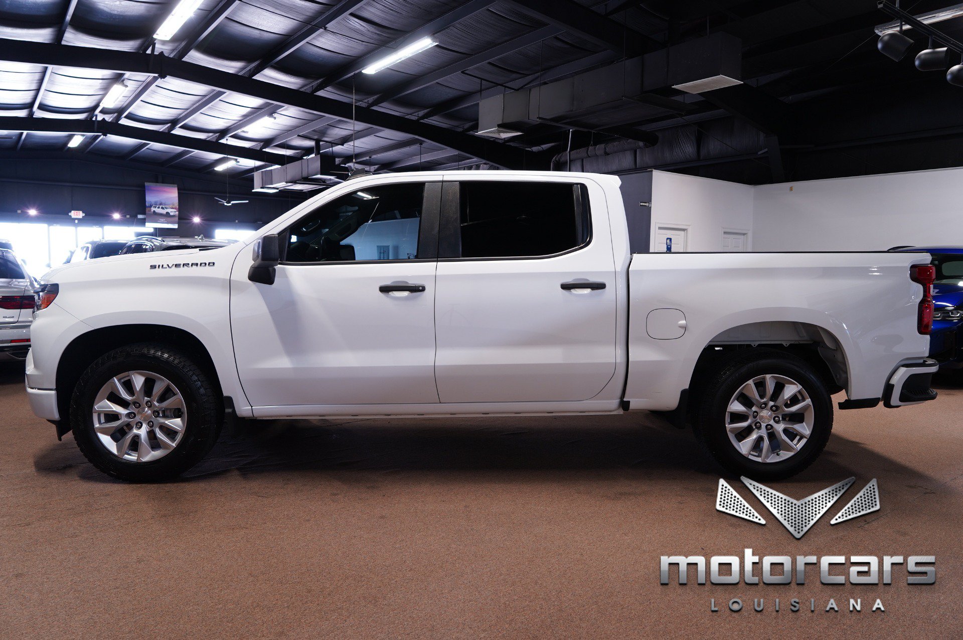 Used 2022 Chevrolet Silverado 1500 Custom RWD image 4