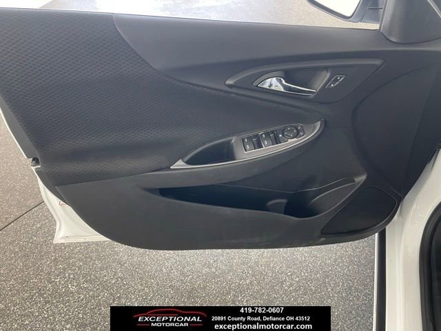 Used 2024 Chevrolet Malibu LT image 34