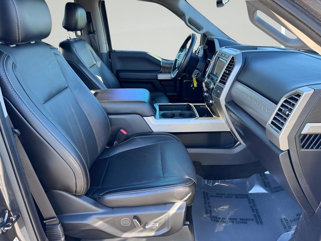 Used 2017 Ford F350 Lariat image 31