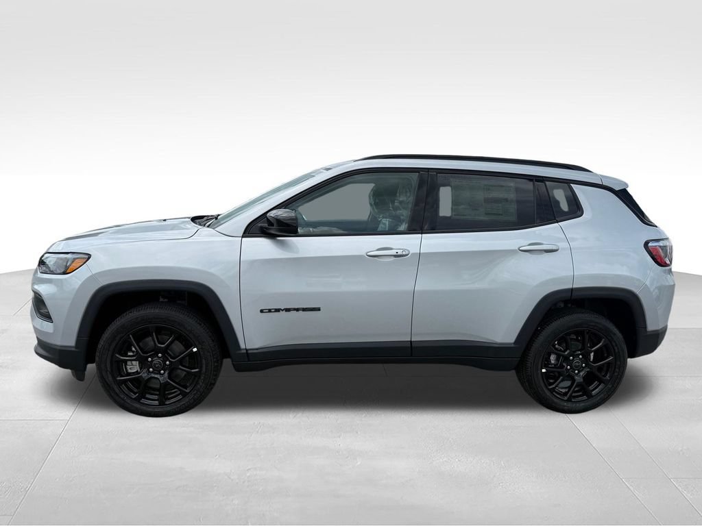 New 2026 Jeep Compass Latitude AWD/4WD image 2