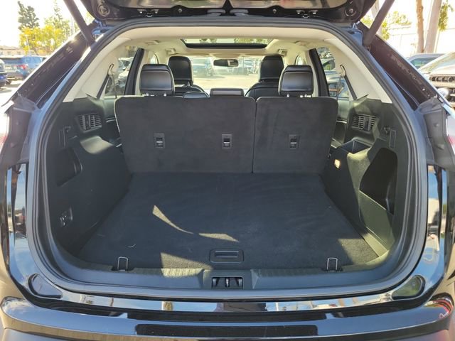 Certified 2023 Ford Edge SEL w/ Convenience Package image 19