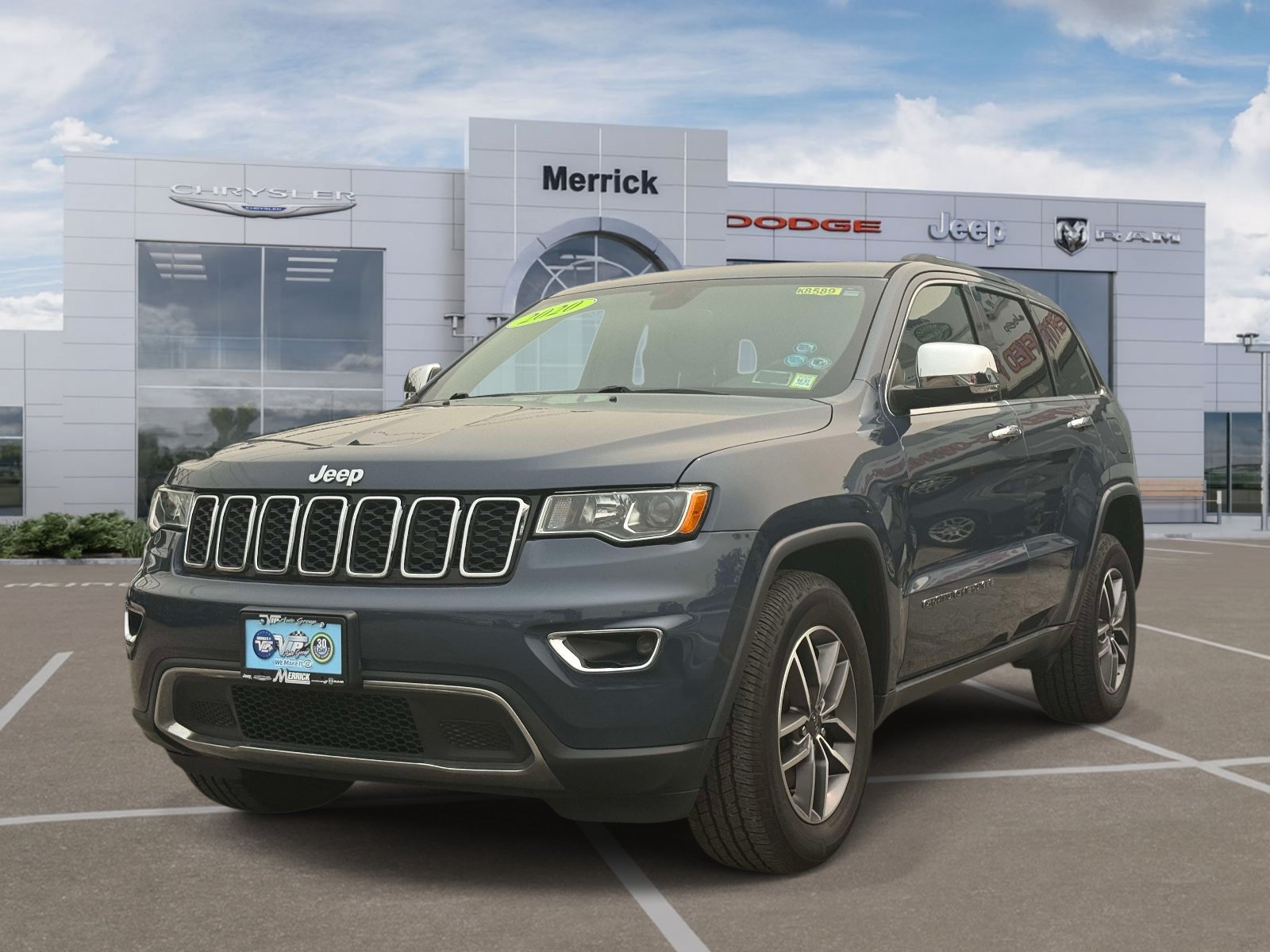 Used 2020 Jeep Grand Cherokee Limited AWD/4WD image 4