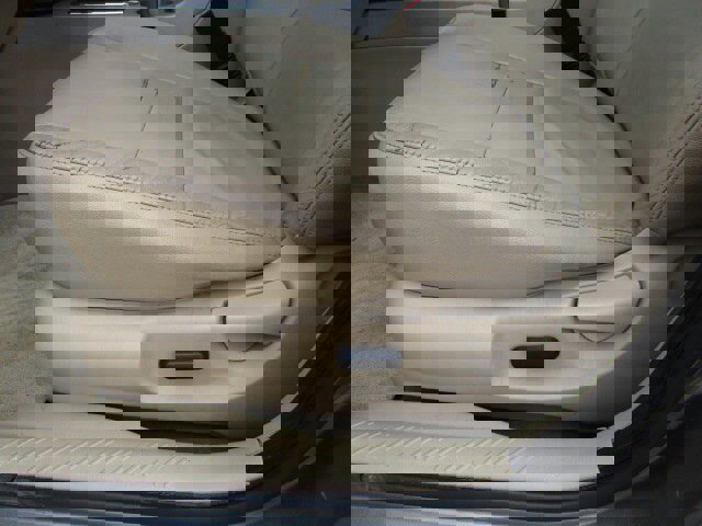 Used 2010 Ford Escape XLT image 14