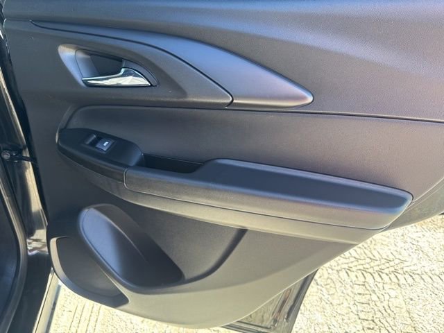 Used 2023 Chevrolet TrailBlazer LT image 21