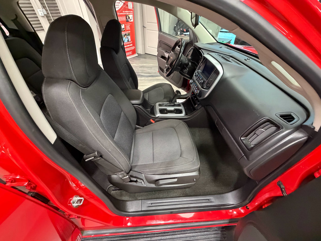Used 2016 Chevrolet Colorado LT w/ LT Convenience Package RWD image 39