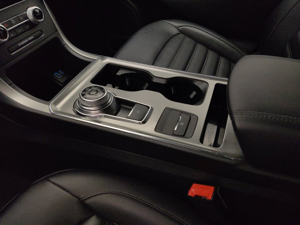 Used 2022 Ford Edge SEL w/ Convenience Package image 26