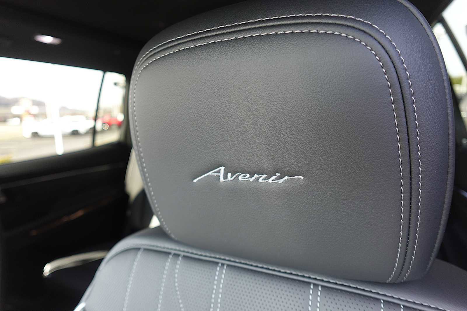 New 2026 Buick Enclave Avenir w/ Super Cruise Package AWD/4WD image 15