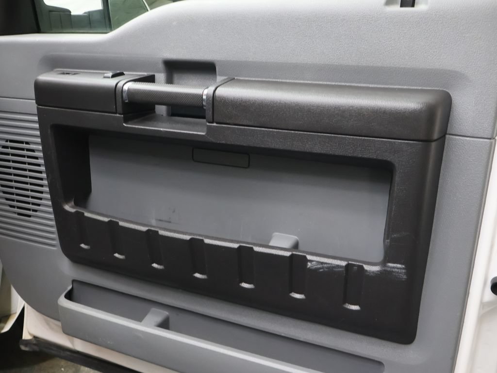 Used 2015 Ford F250 XL w/ Power Equipment Group AWD/4WD image 12