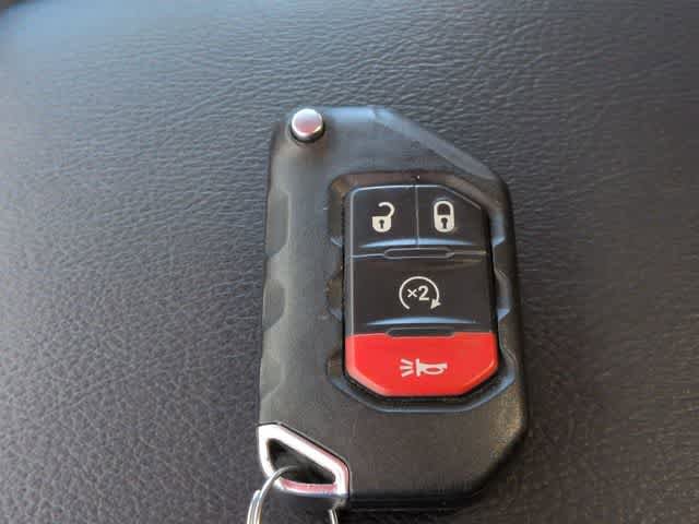Used 2021 Jeep Wrangler Unlimited Rubicon image 36