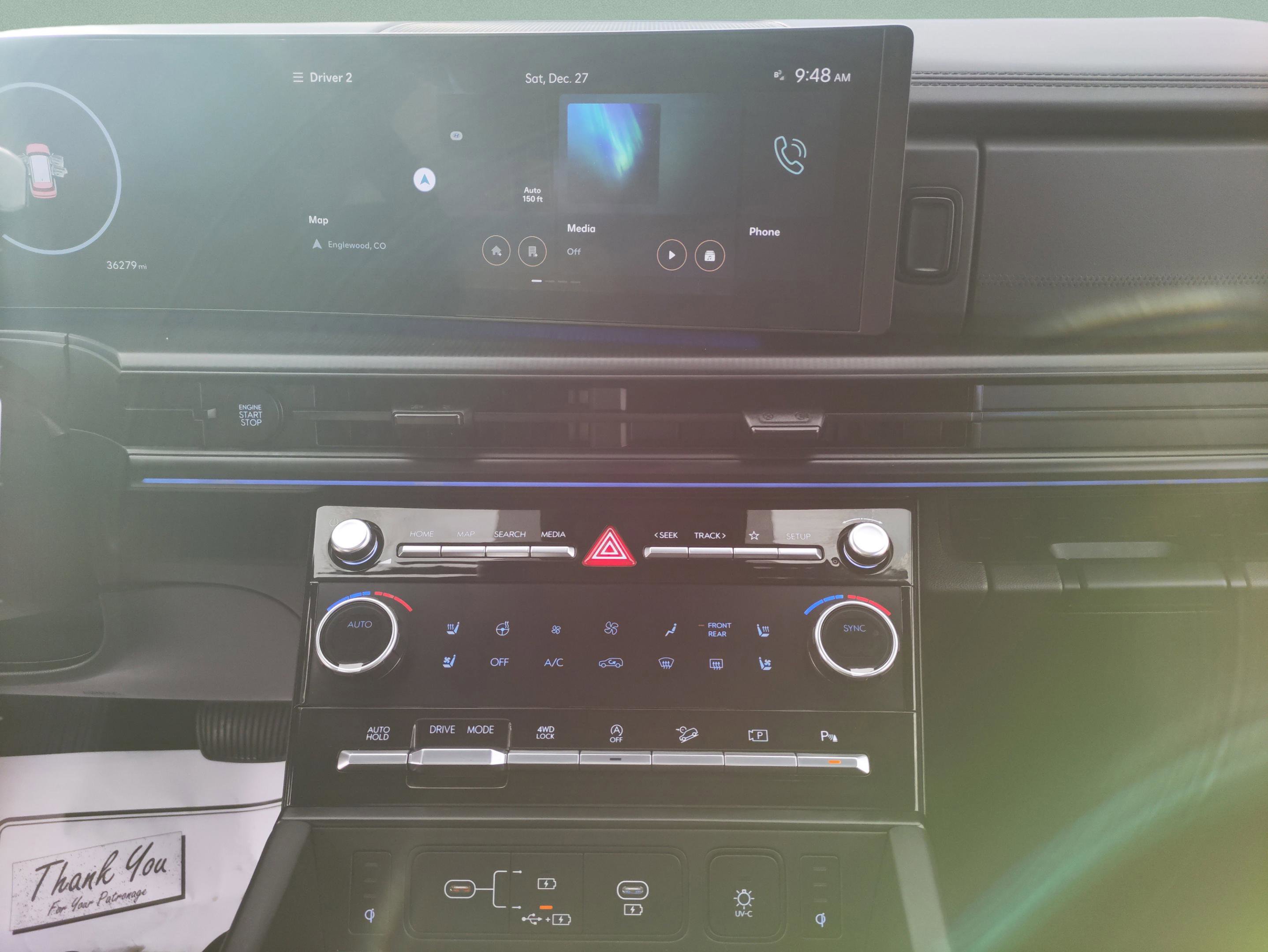 Used 2024 Hyundai Santa Fe Calligraphy image 17