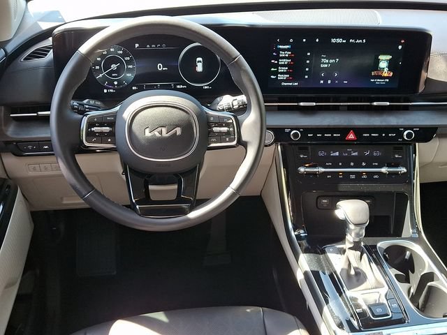 Used 2023 Kia Carnival SX FWD image 11