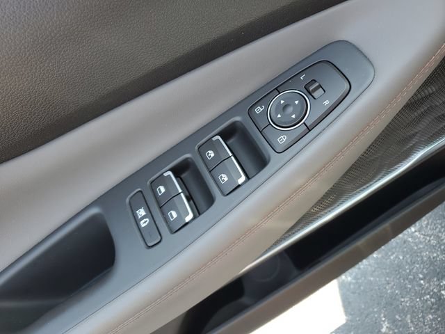 Used 2020 Hyundai Santa Fe Limited FWD image 22