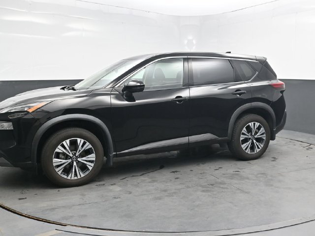 Used 2021 Nissan Rogue SV AWD/4WD image 3