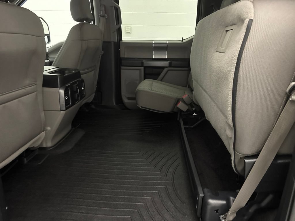 Used 2016 Ford F150 XLT w/ Equipment Group 302A Luxury AWD/4WD image 38