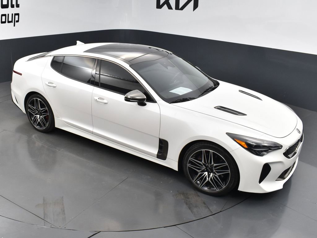 Used 2022 Kia Stinger GT1 w/ Red Interior Color Package RWD image 15