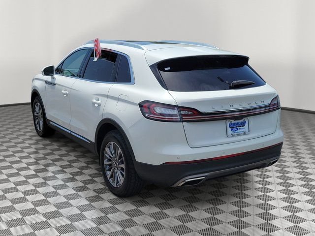 Used 2023 Lincoln Nautilus Reserve FWD image 4