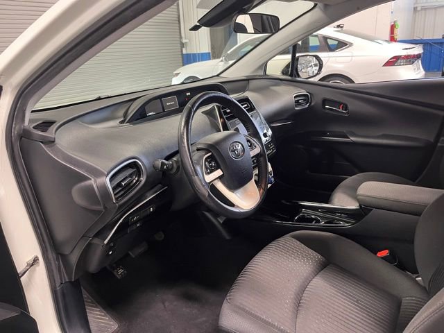 Used 2017 Toyota Prius Prime Plus w/ Carpet Mat Package image 23