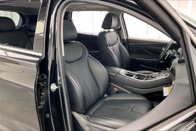 Certified 2023 Hyundai Santa Fe SEL w/ Premium Package AWD/4WD image 7