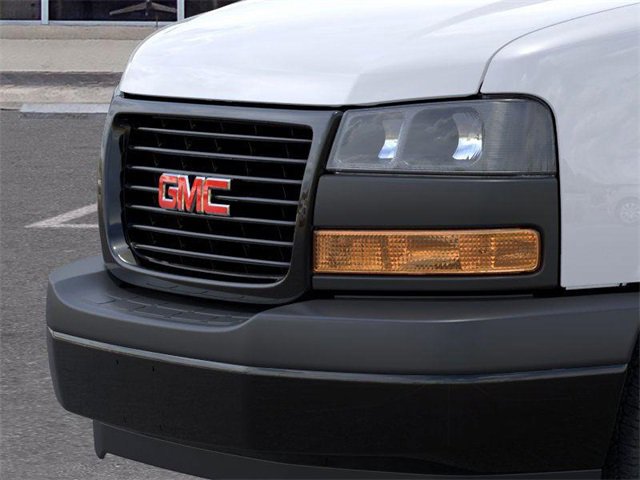 New 2025 GMC Savana 2500 image 13