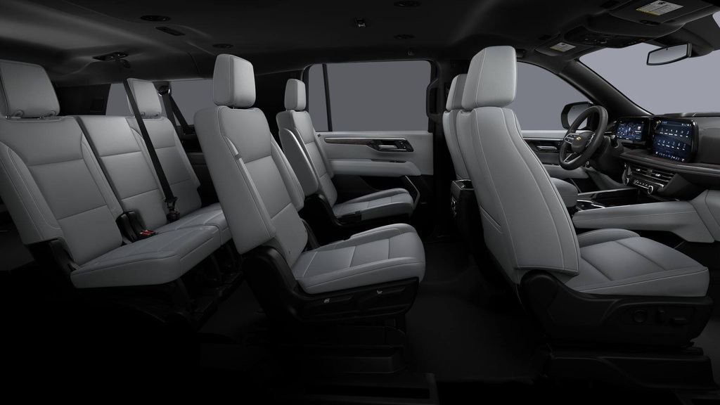 New 2026 Chevrolet Suburban Premier image 39
