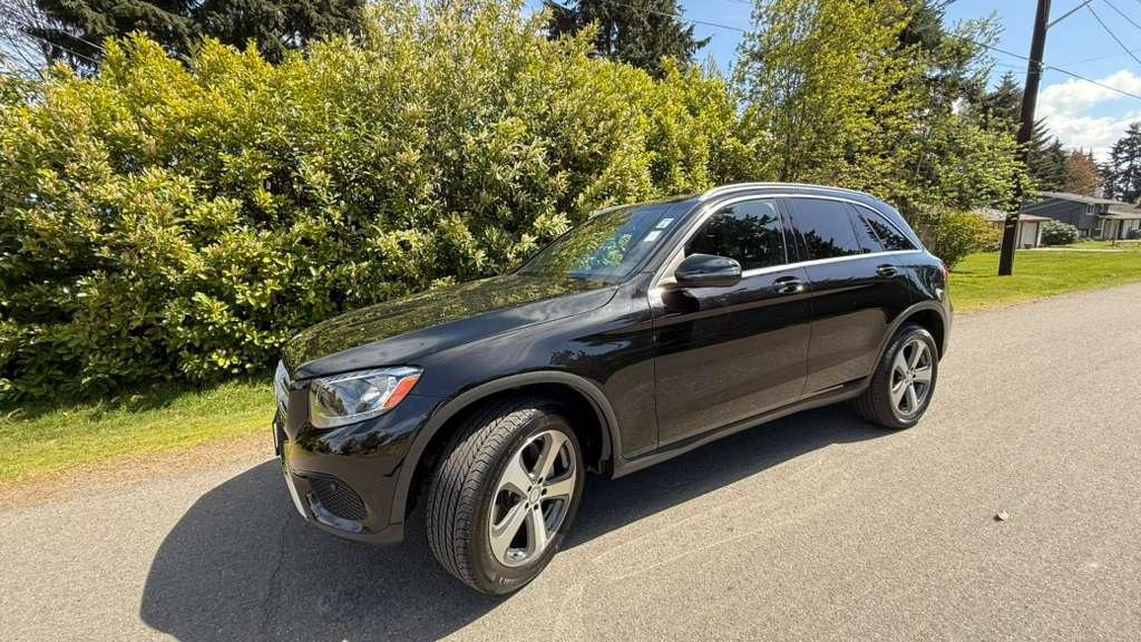 Used 2017 Mercedes-Benz GLC 300 image 16