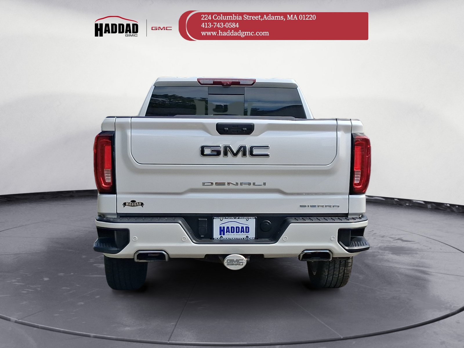 Used 2024 GMC Sierra 1500 Denali w/ Denali Reserve Package AWD/4WD image 5