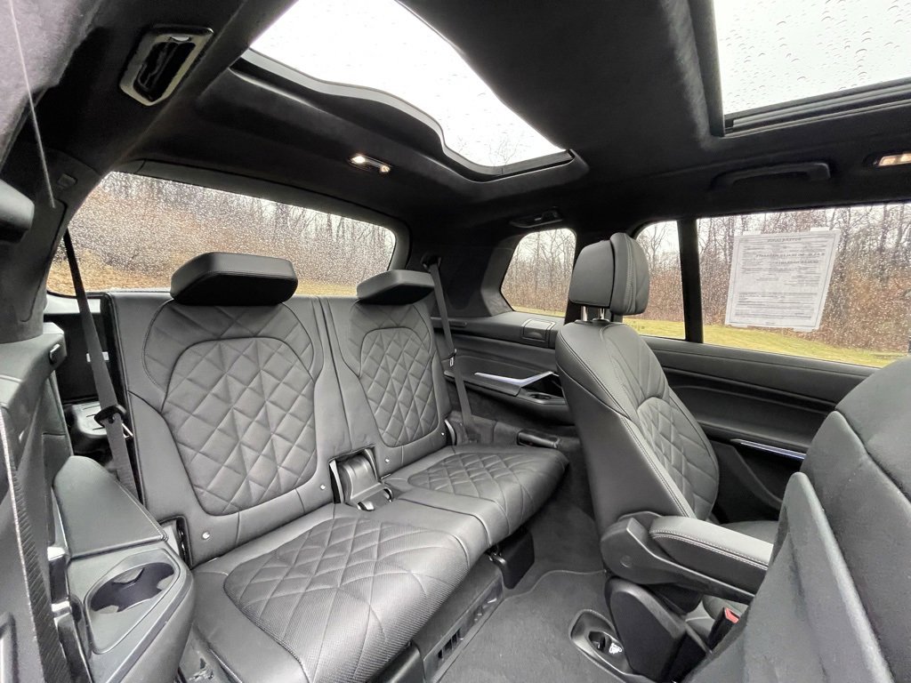 Used 2025 BMW X7 xDrive40i w/ M Sport Package image 20