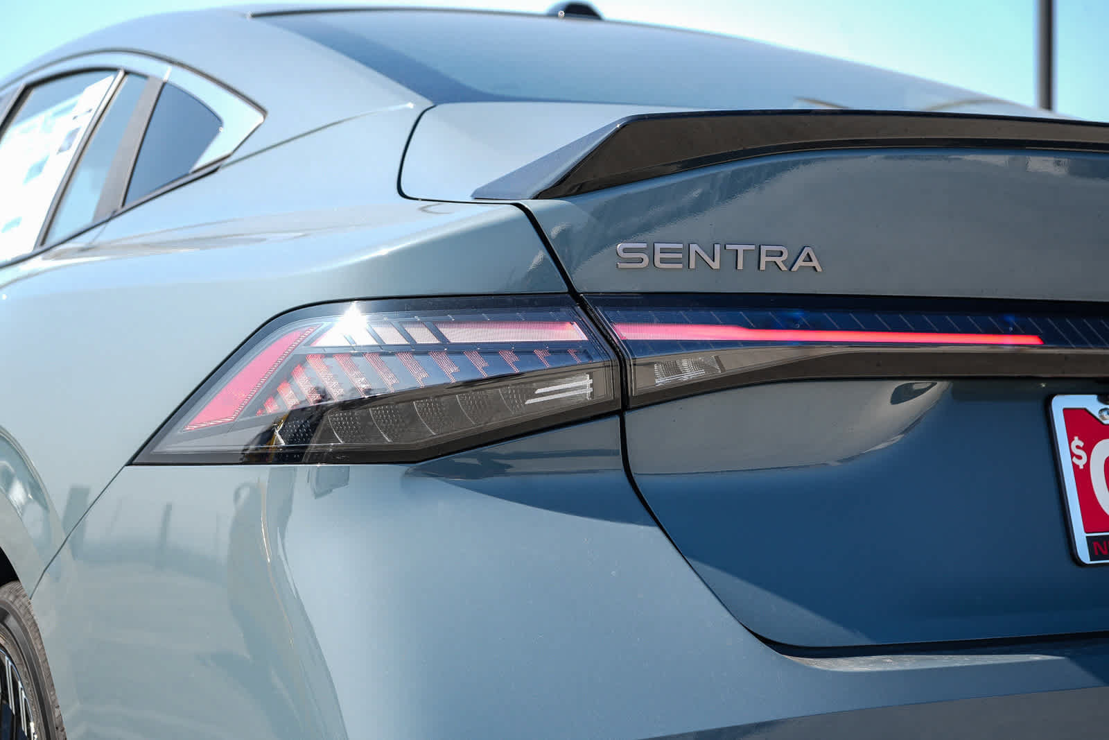 New 2027 Nissan Sentra SR FWD image 9