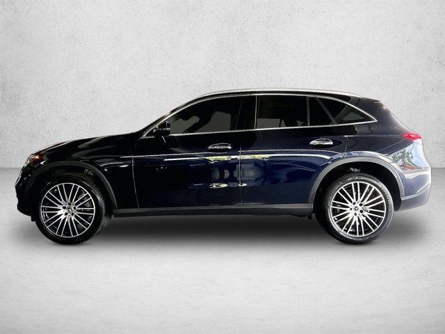 Used 2024 Mercedes-Benz GLC 300 image 6