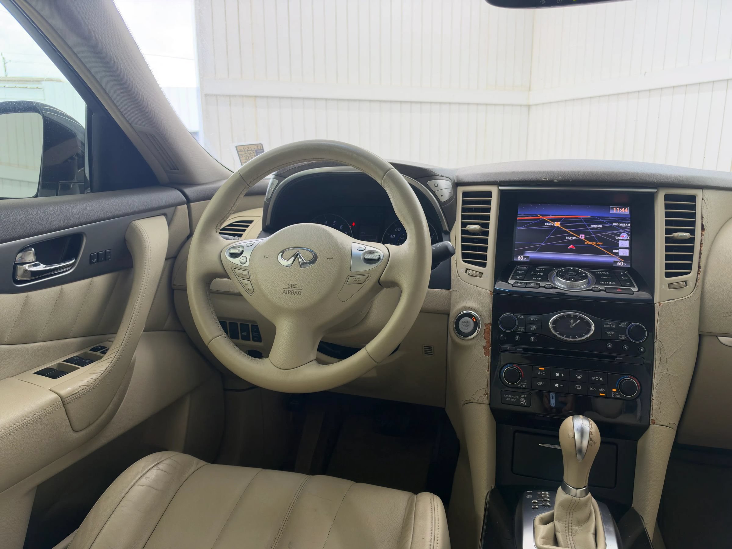 Used 2012 INFINITI FX35 2WD w/ Premium Pkg image 15