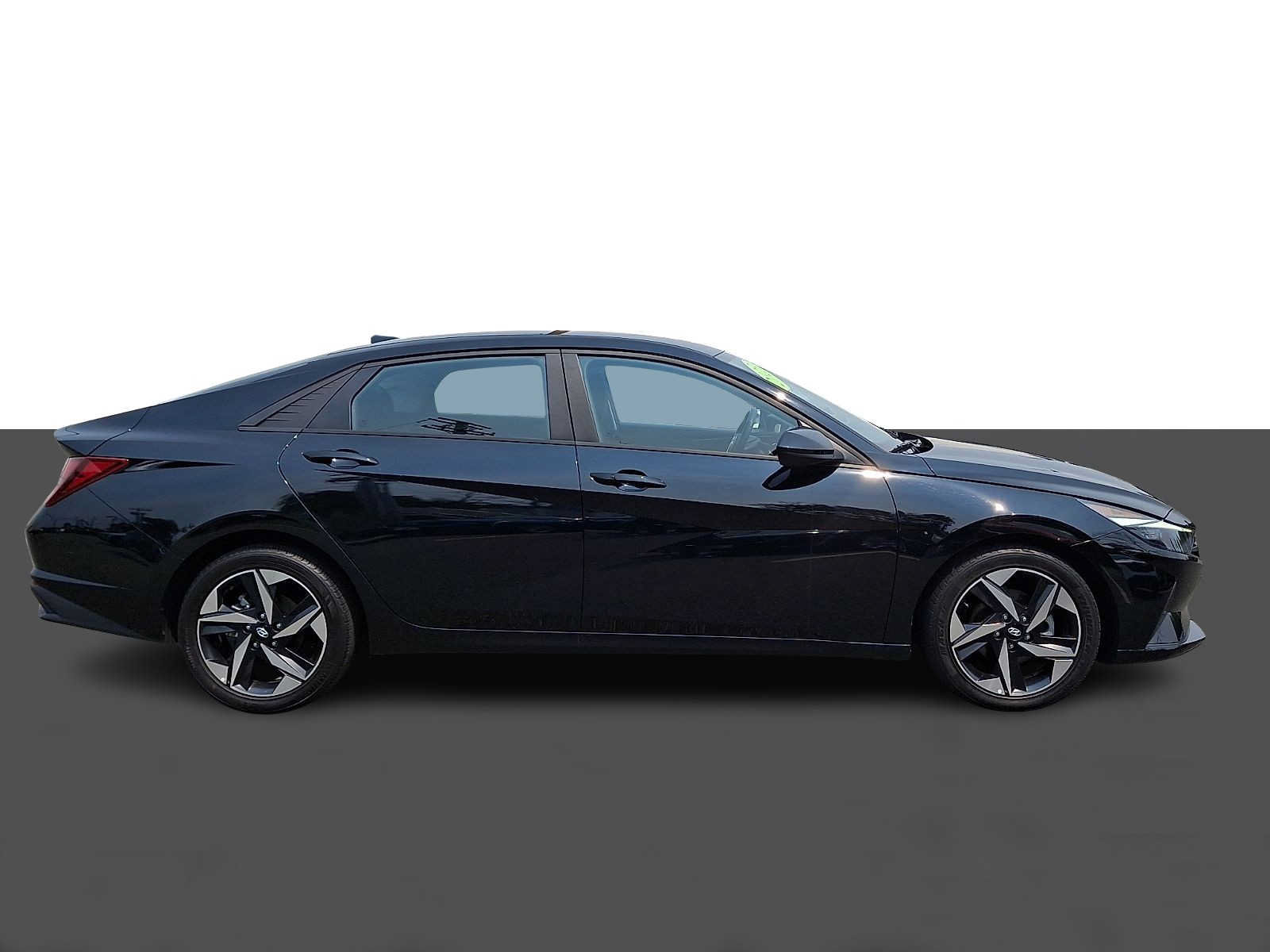 Used 2023 Hyundai Elantra SEL w/ Convenience Package FWD image 7