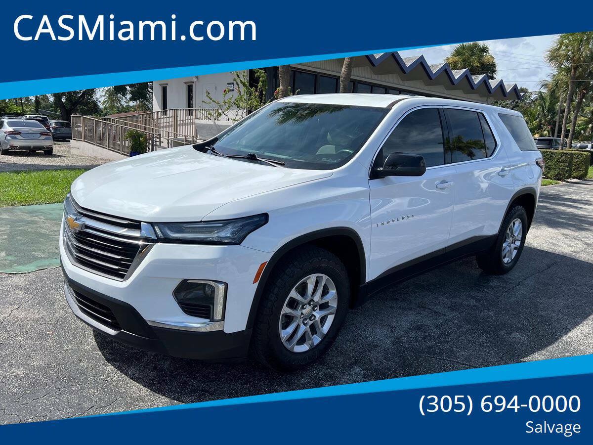 Used 2023 Chevrolet Traverse LS