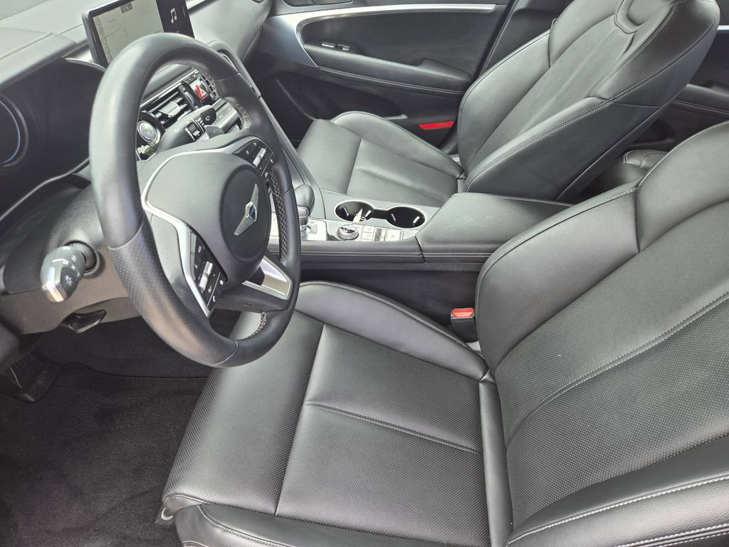 Used 2023 Genesis G70 2.0T AWD/4WD image 18