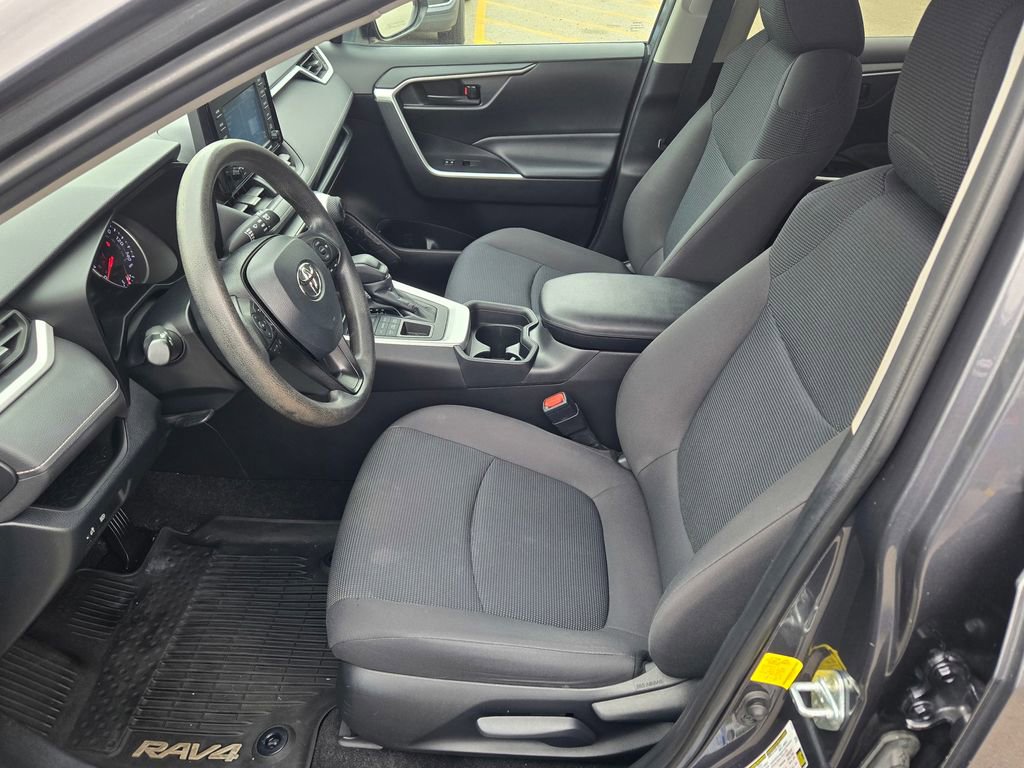 Used 2020 Toyota RAV4 LE w/ All Weather Liner Package image 29